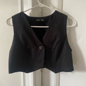 Shein vest size M